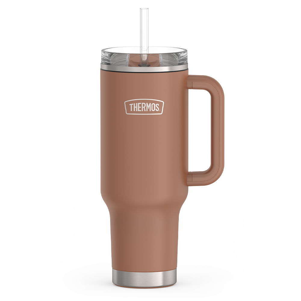 TS1805MO_MochaMousse_17_1230_ClearLid_Etched_Logo_PRES_StrawUp_1000px.png