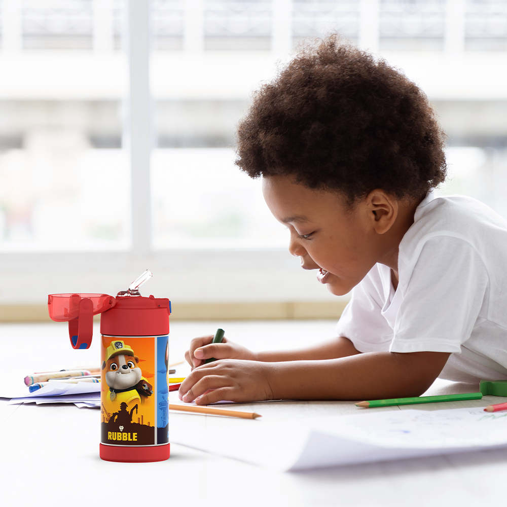 f4105pp_pawpatrol_12ozbottle_lifestyle_prekboys_pdp.png